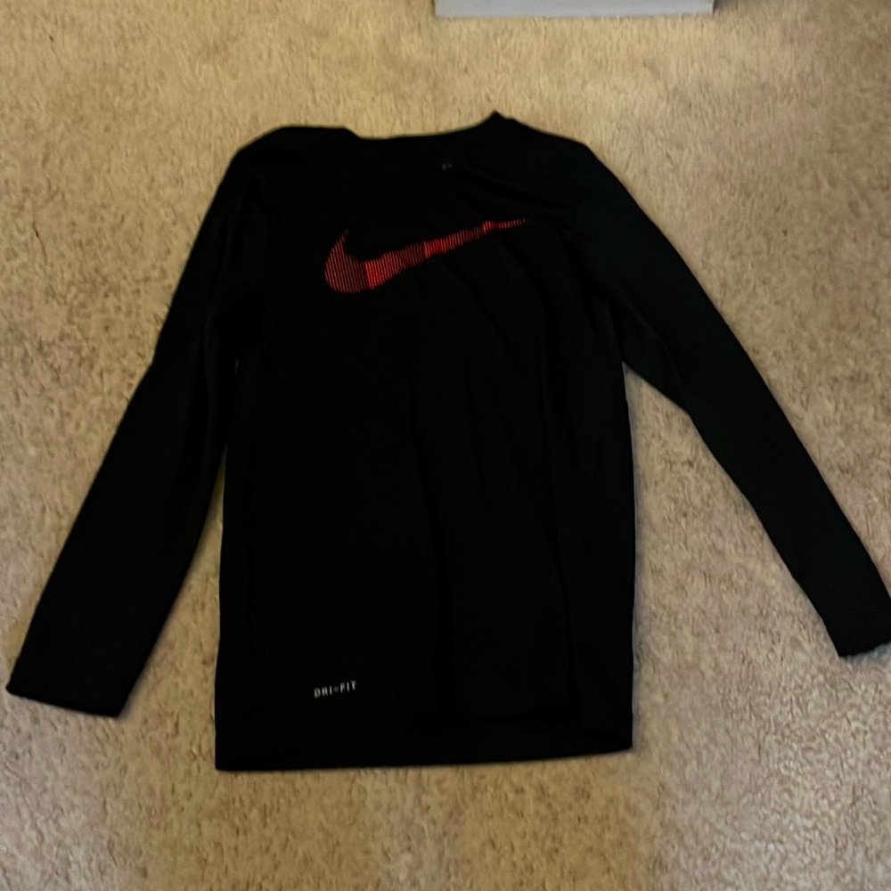 Black long sleeve Nike shirt